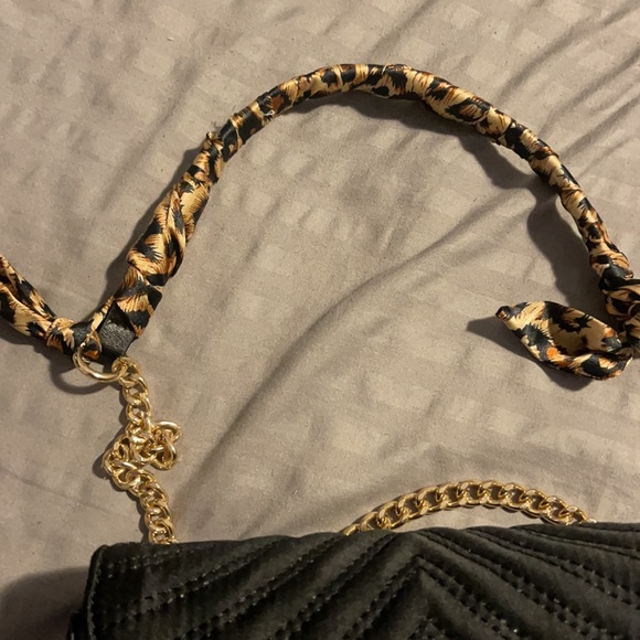 SHEIN Black and gold cross body - Picture 5 of 5